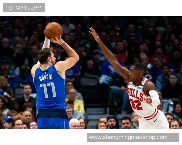 东契奇爆砍49+11+8狂刷纪录!杨瀚森进球了,开拓者大胜勇士! 东契奇爆砍49+11+8狂刷纪录!杨瀚森进球了,开拓者大胜勇士!